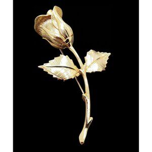 Rose Flower Gold-Plated Brooch Pin Elegant Vintage-Inspired Jewelry Accessory